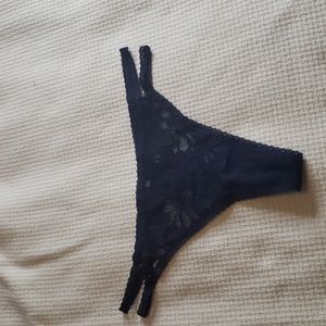 Victoria Secrets PINK Navy Blue Lace Thong Xlarge Brand New